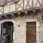 Apartament L'edredon De Josephine Montcuq